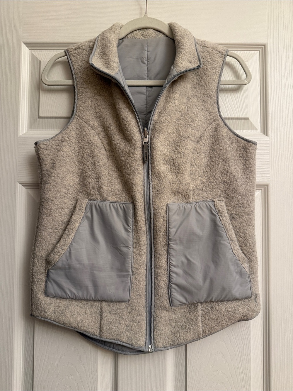 Reversible Smartwool zip up vest size small